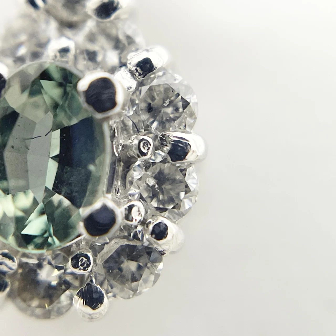 PT900 ALEXANDRITE PENDANT 0.16CT/0.25CT 1.3G view 4