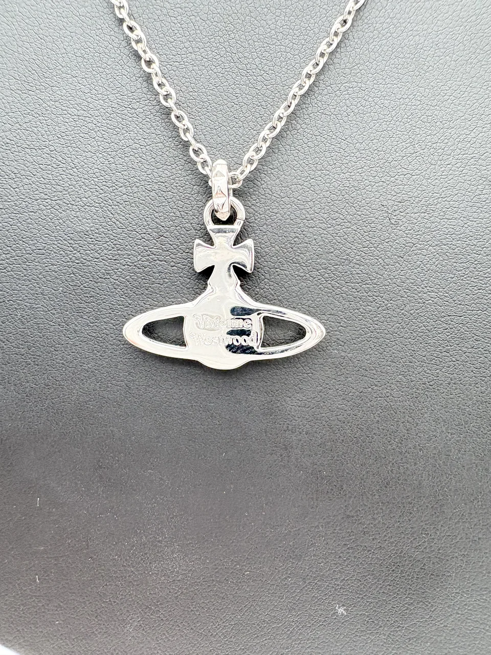 VIVIENNE WESTWOOD ORB NECKLACE view 5