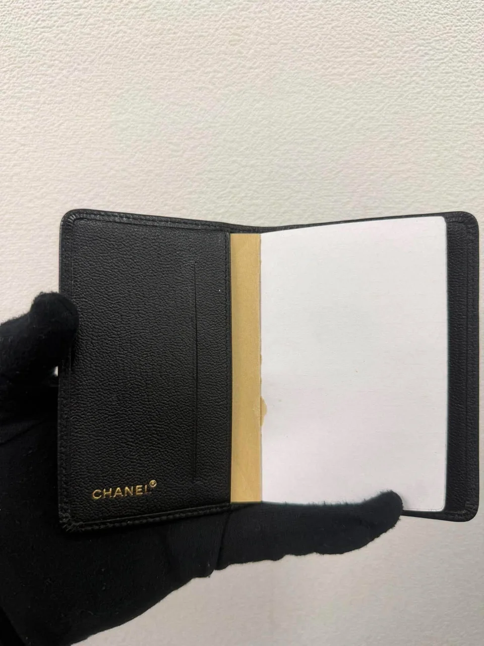 CHANEL NOTEBOOK CASE (6 SERIAL CODE) view 4