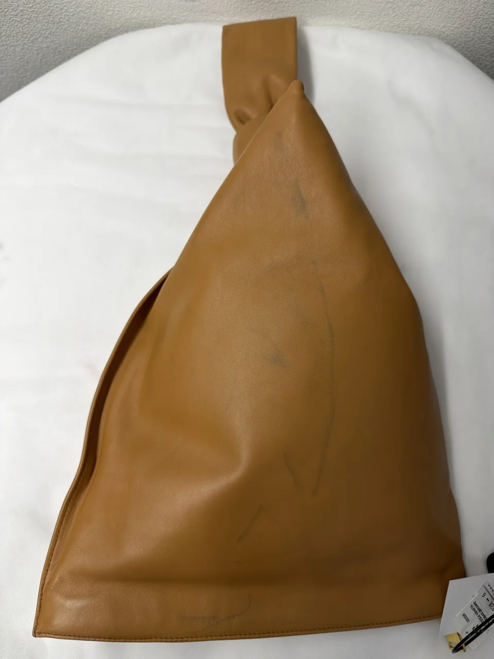 BOTTEGA VENETA HANDBAG (BROWN) view 3