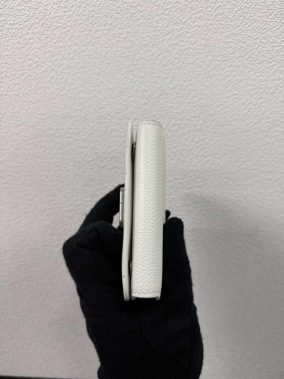 BALENCIAGA TRIFOLD WALLET (WHITE) view 8