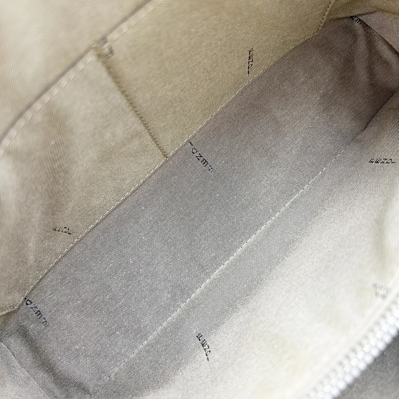 FENDI BY THE WAY MEDIUM (GRAY) view 8