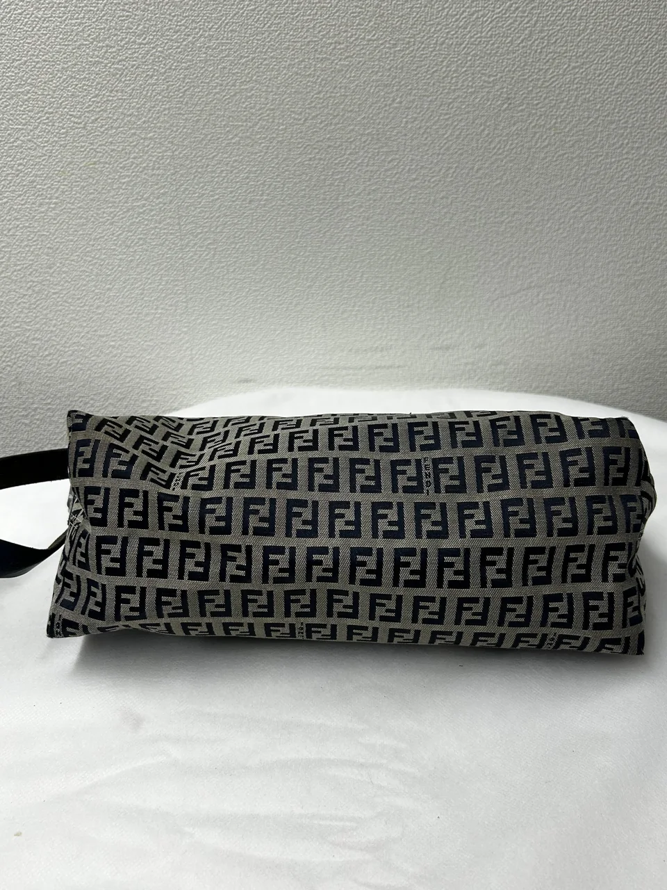 FENDI ZUCCHINO SHOULDER BAG view 5