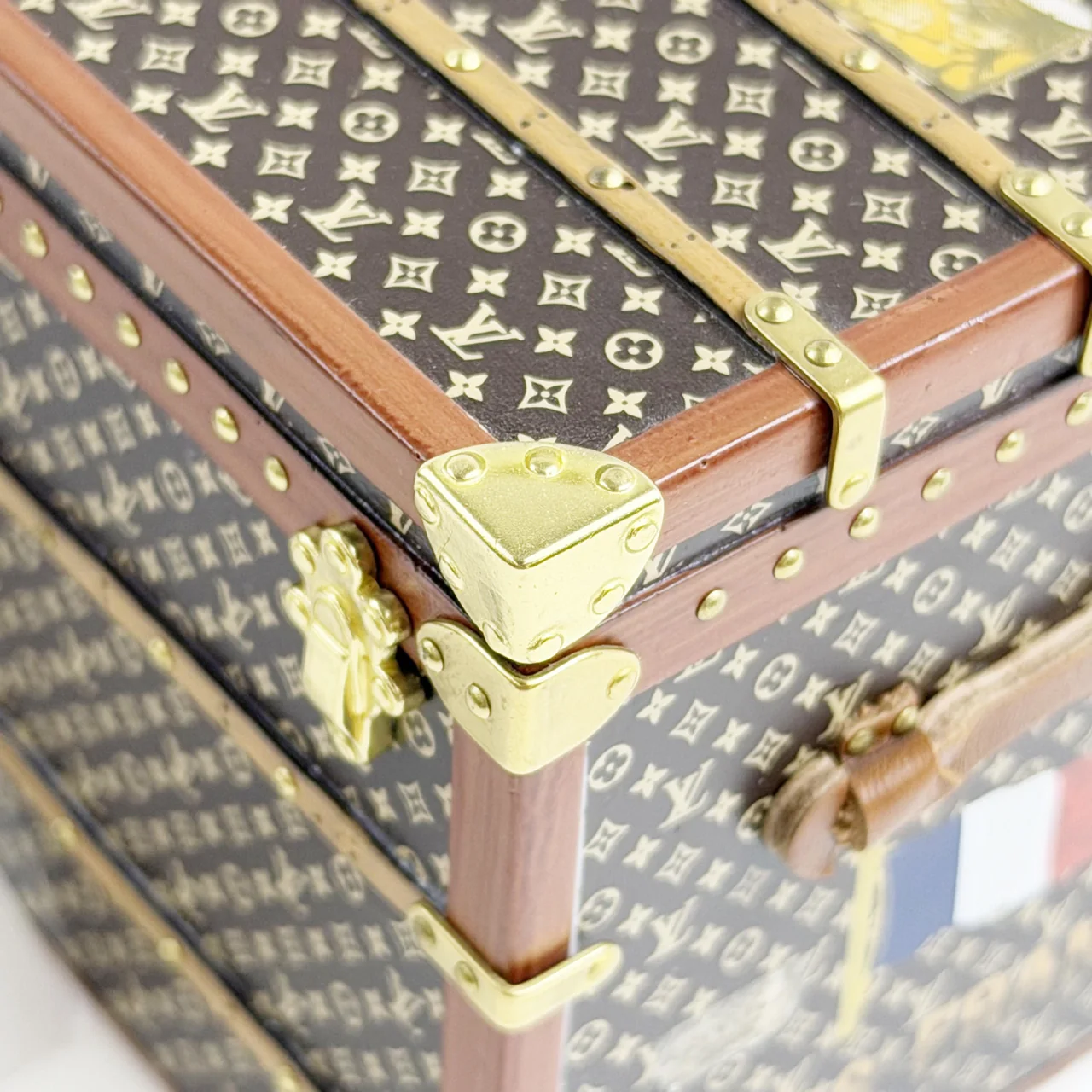 LV MISS FRANCE view 4