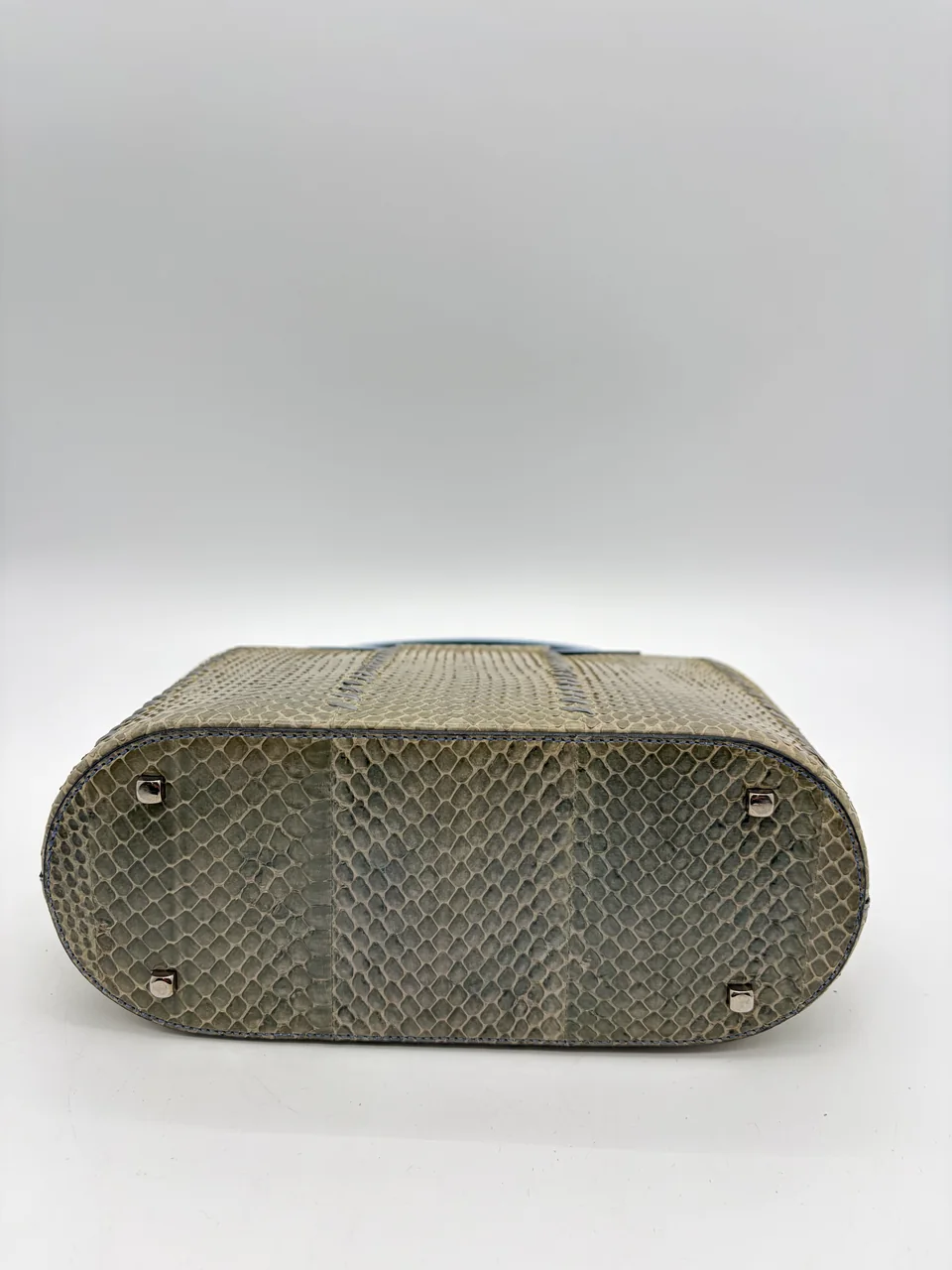 SALVATORE FERRAGAMO HANDBAG view 7