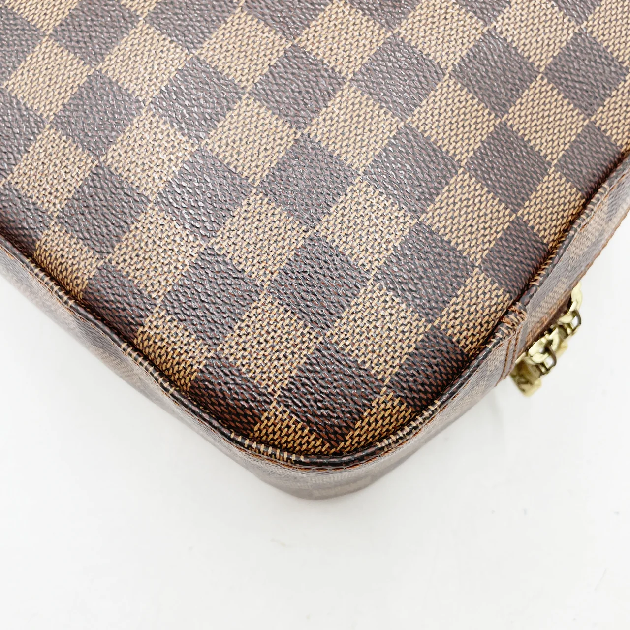 LV DAMIER SPONTINI view 5
