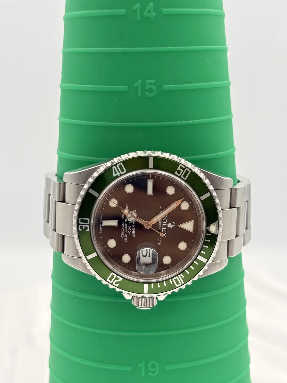 ROLEX SUBMARINER DATE 16610T view 12