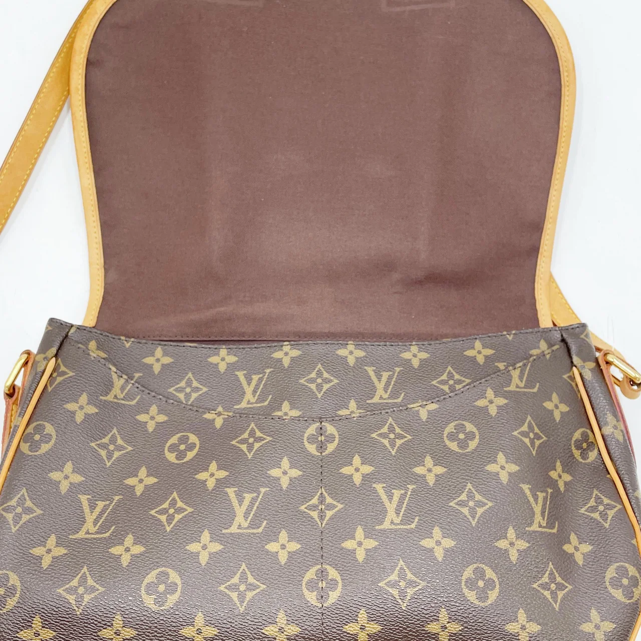 LV MONOGRAM MENILMONTANT MM view 6