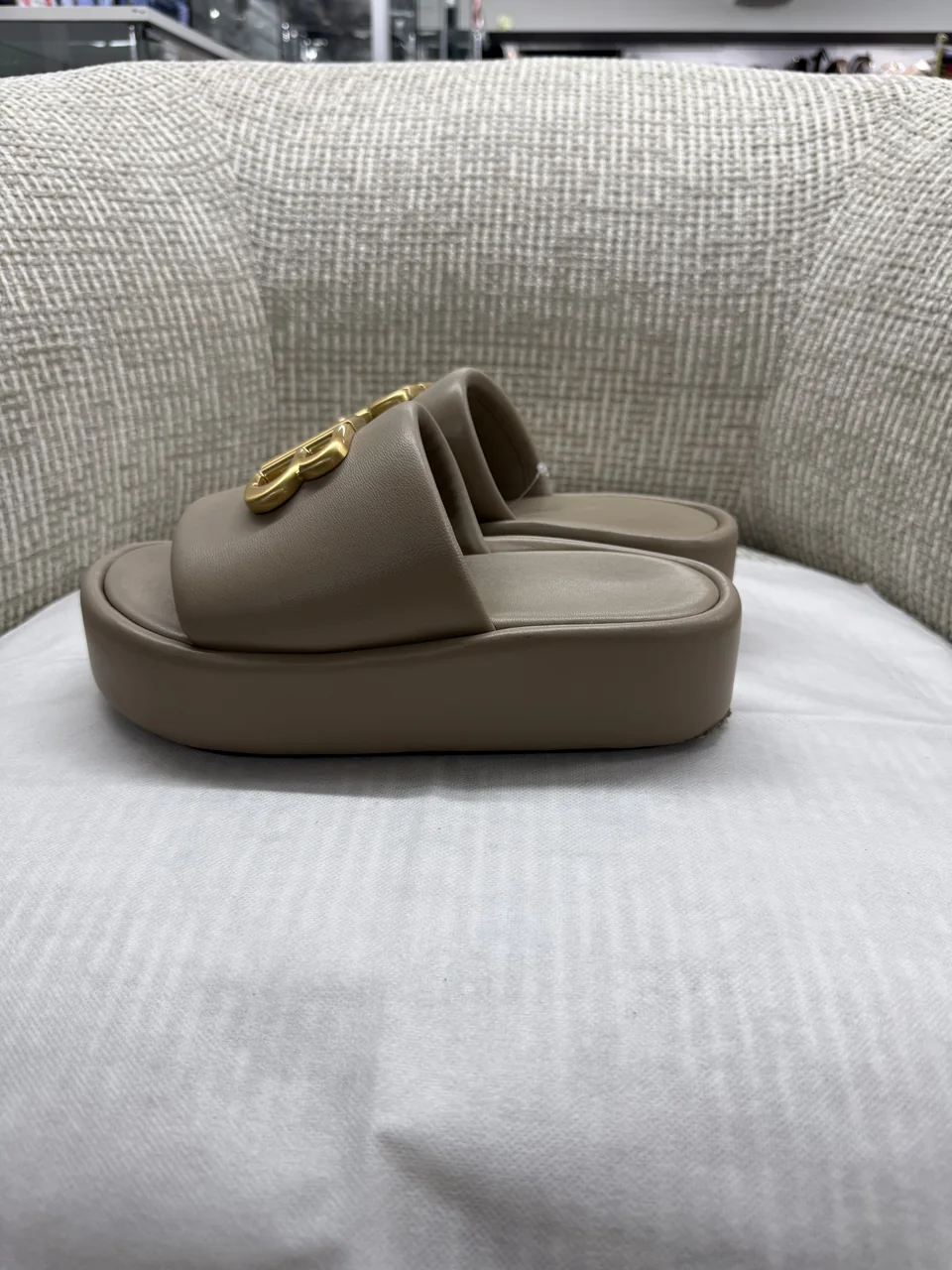 BALENCIAGA SANDALS hover
