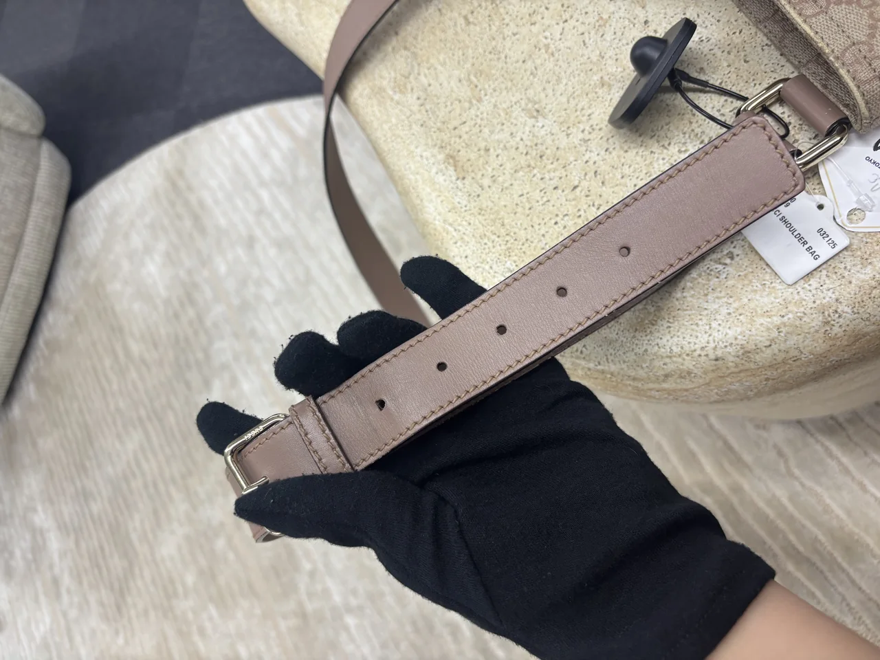 AY-30 281-9 GUCCI SHOULDER BAG view 9