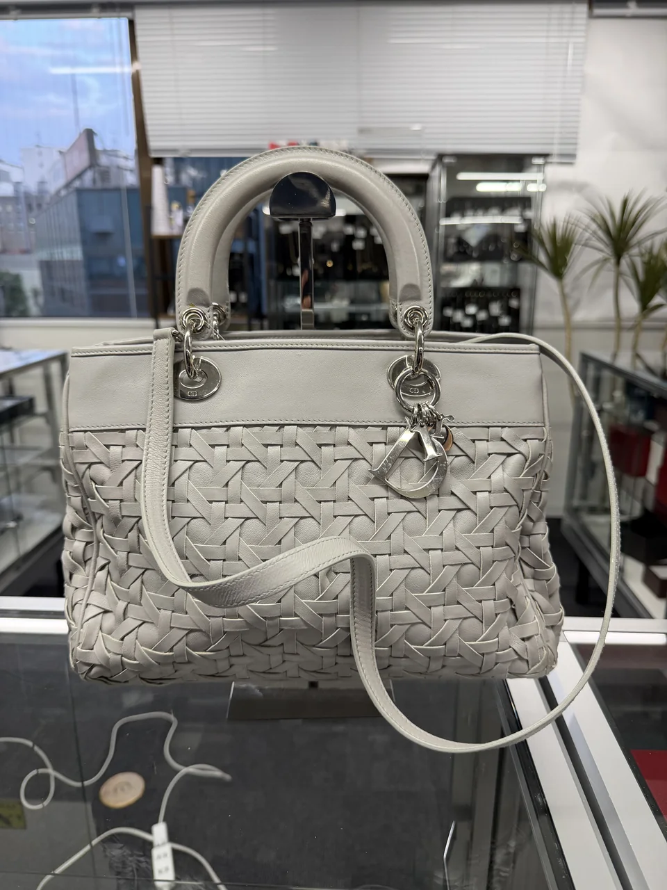 DIOR TWO-WAY HANDBAG (GRAY) view 2