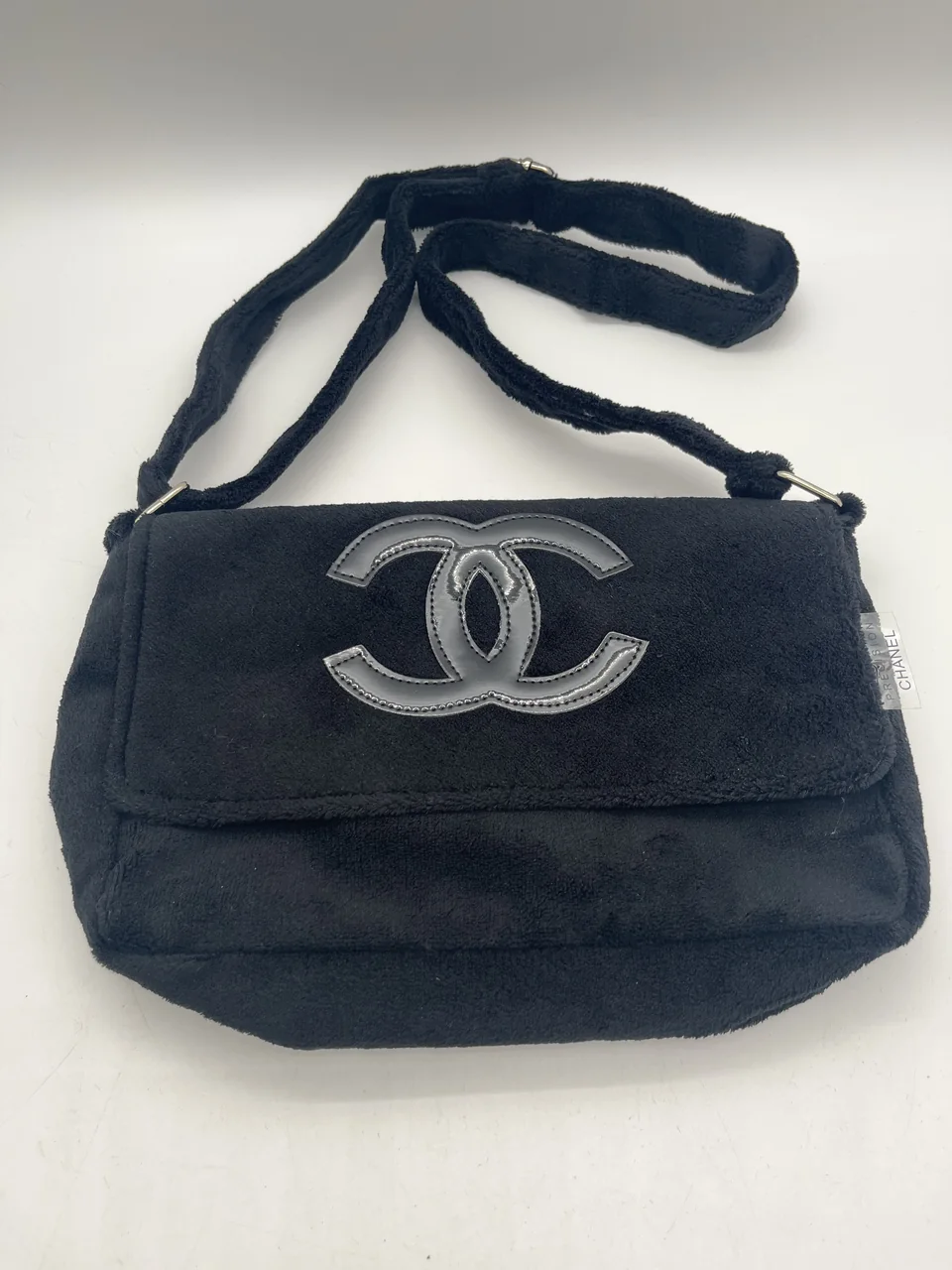 CHANEL SHOULDER BAG
