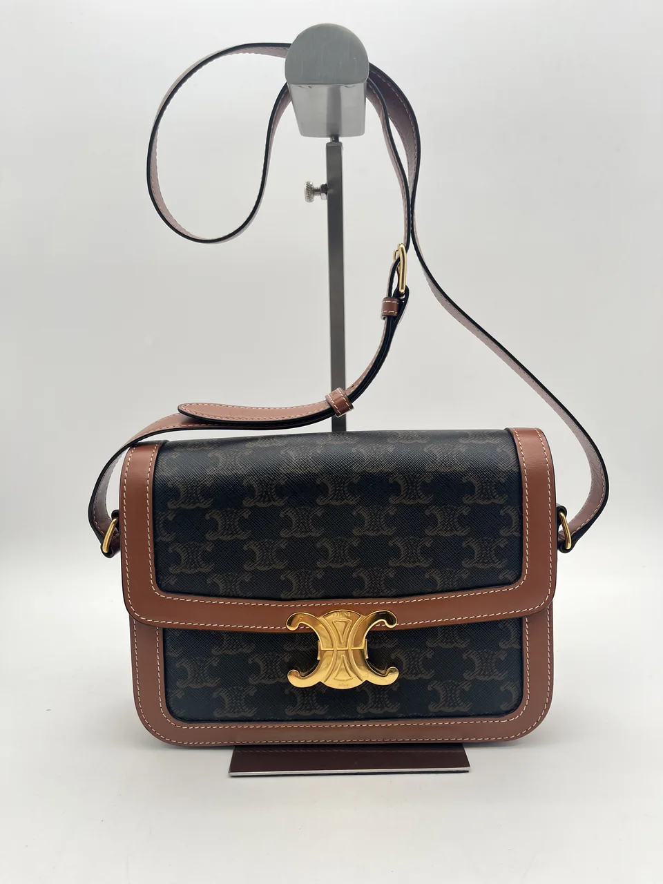 CELINE TRIOMPHE SHOULDER BAG