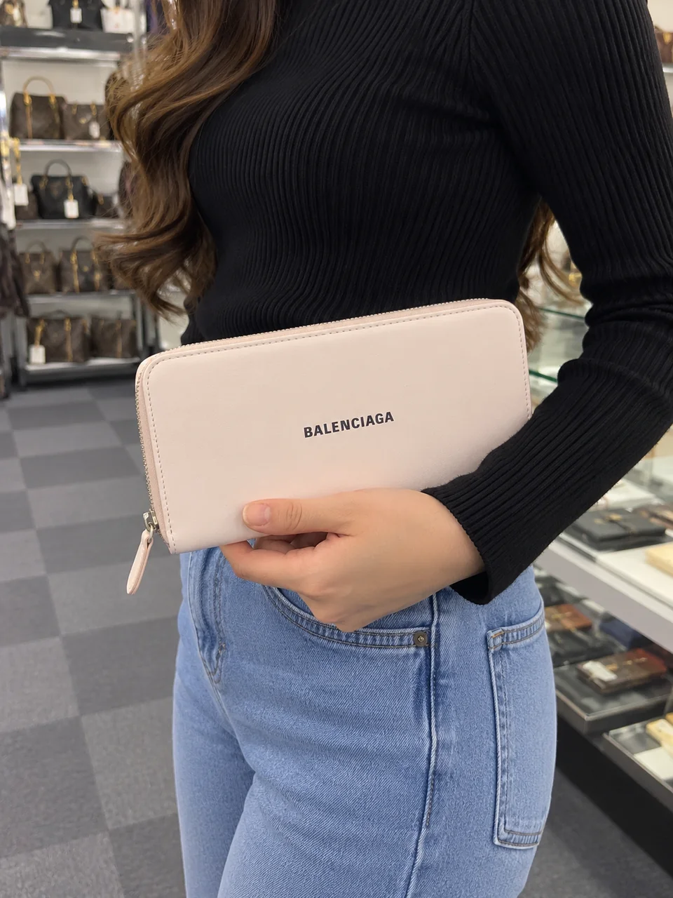 BALENCIAGA ROUND FASTENER LONG WALLET view 9