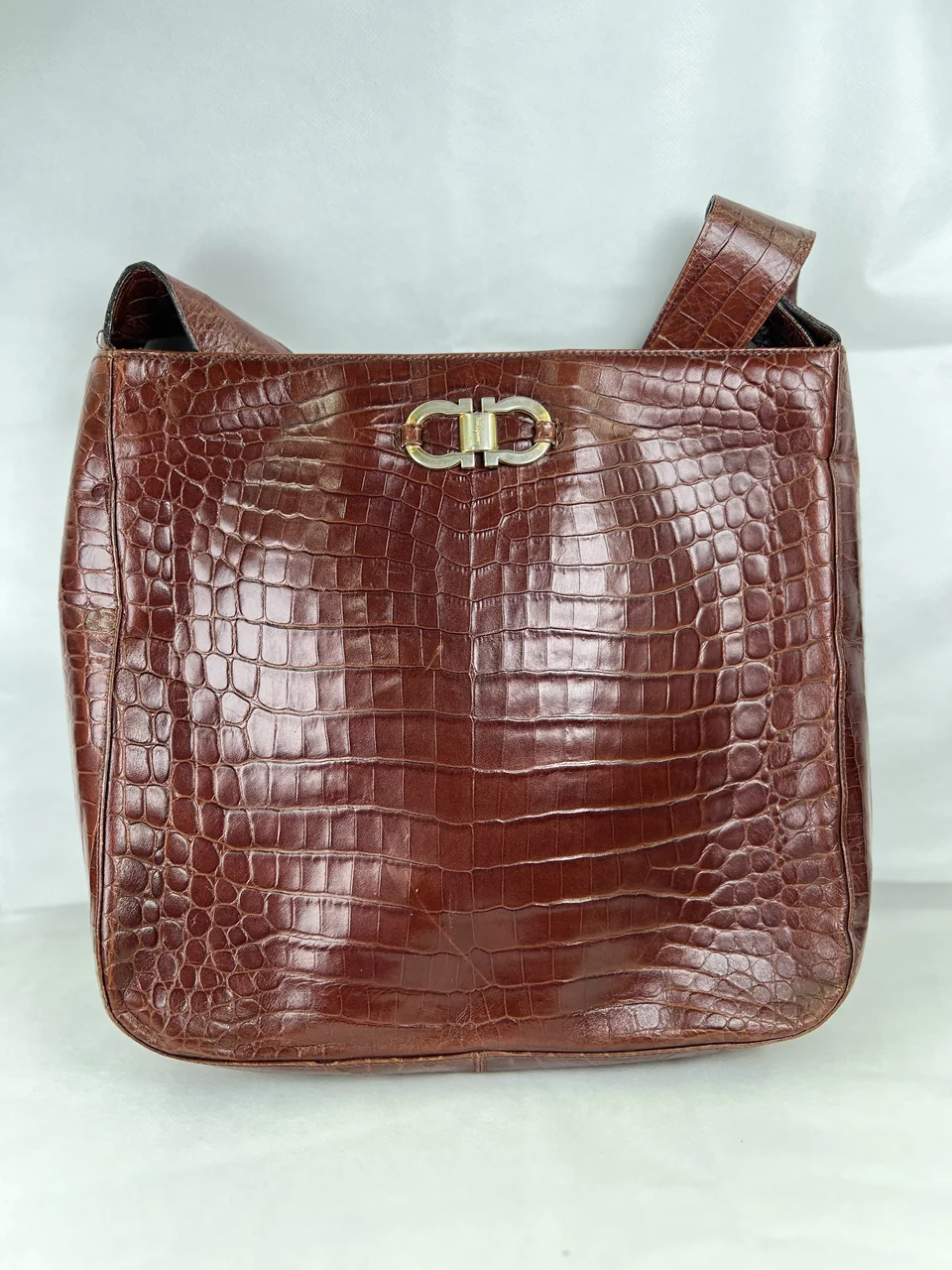 SALVATORE FERRAGAMO SHOULDER BAG