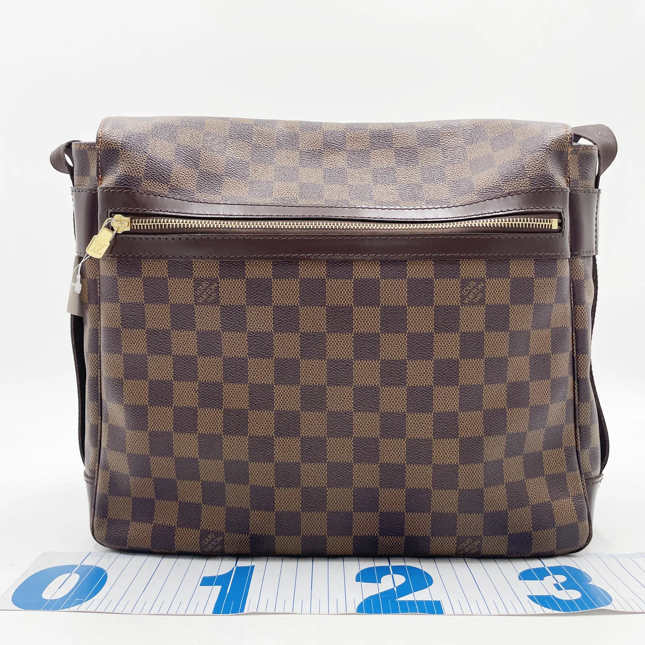 LV DAMIER BASTILLE hover