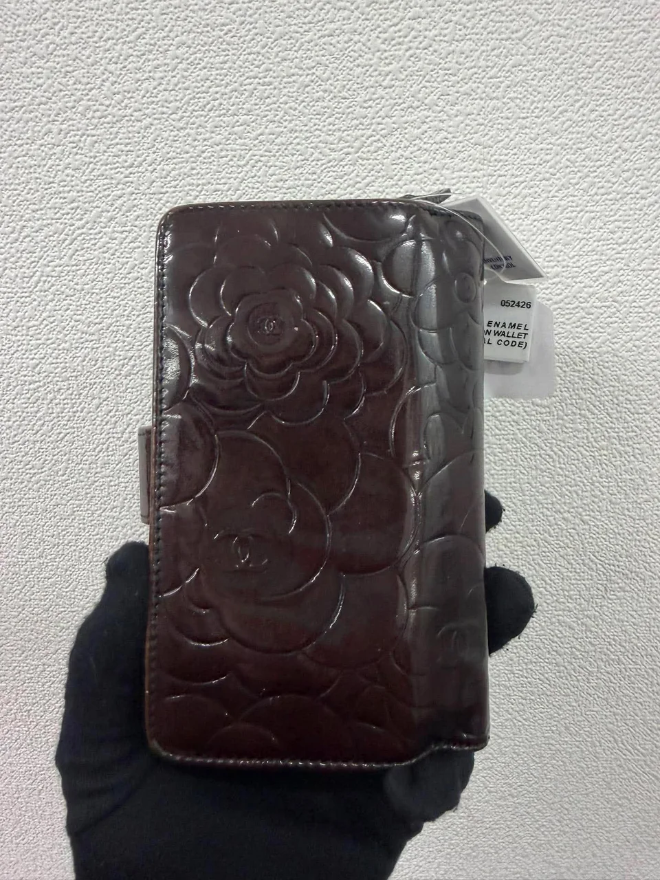 CHANEL ENAMEL BIFOLD LON WALLET (15 SERIAL CODE) view 13