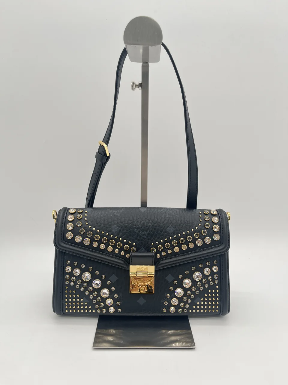 MCM VICETOS SHOULDER BAG (BLACK)