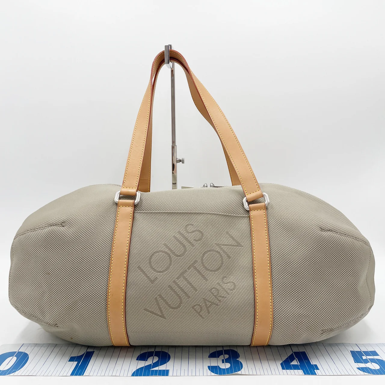 LV DAMIER JEANT ATACAN view 3