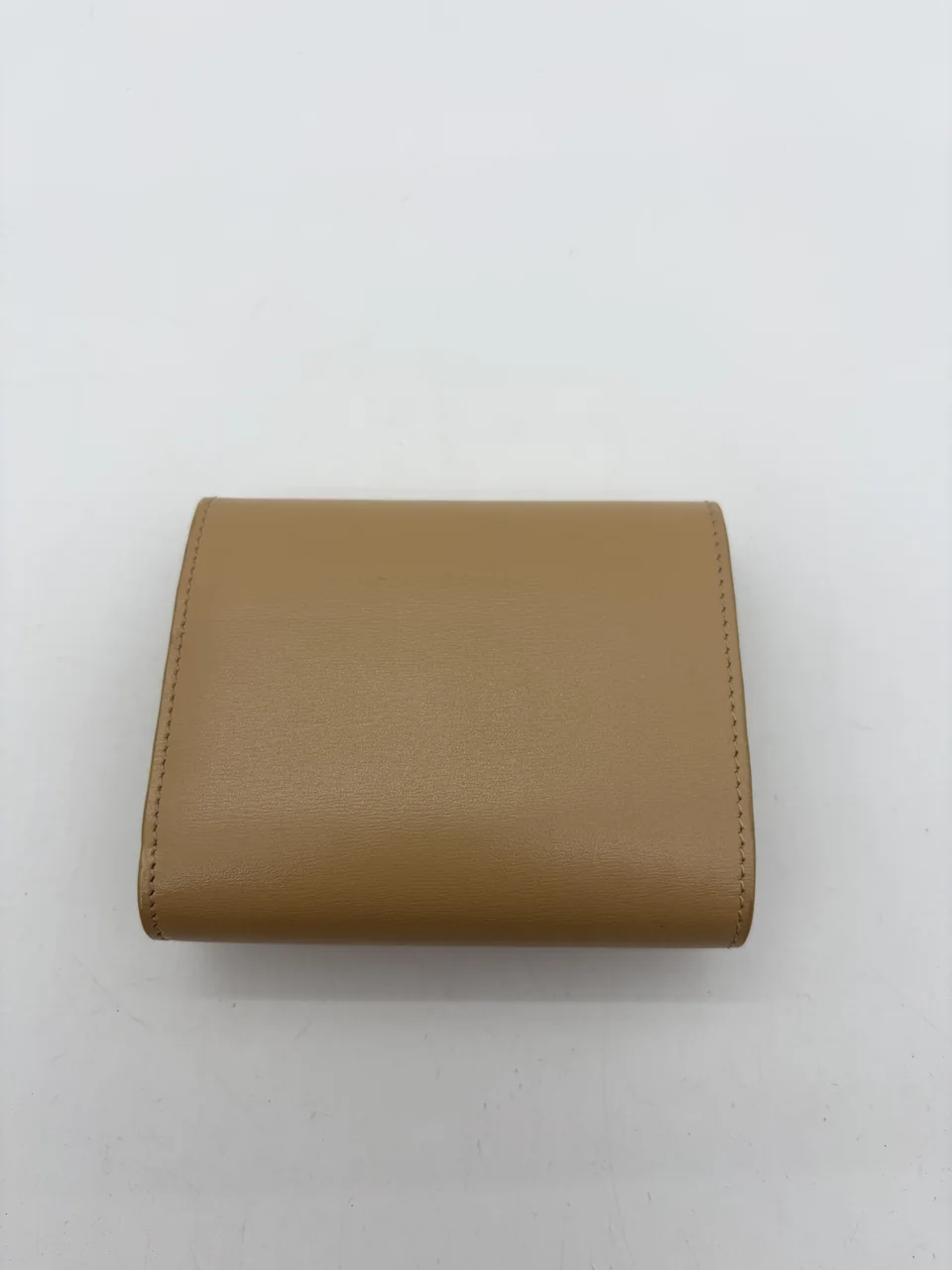 CELINE TRIOMPHE WALLET (BEIGE) view 3
