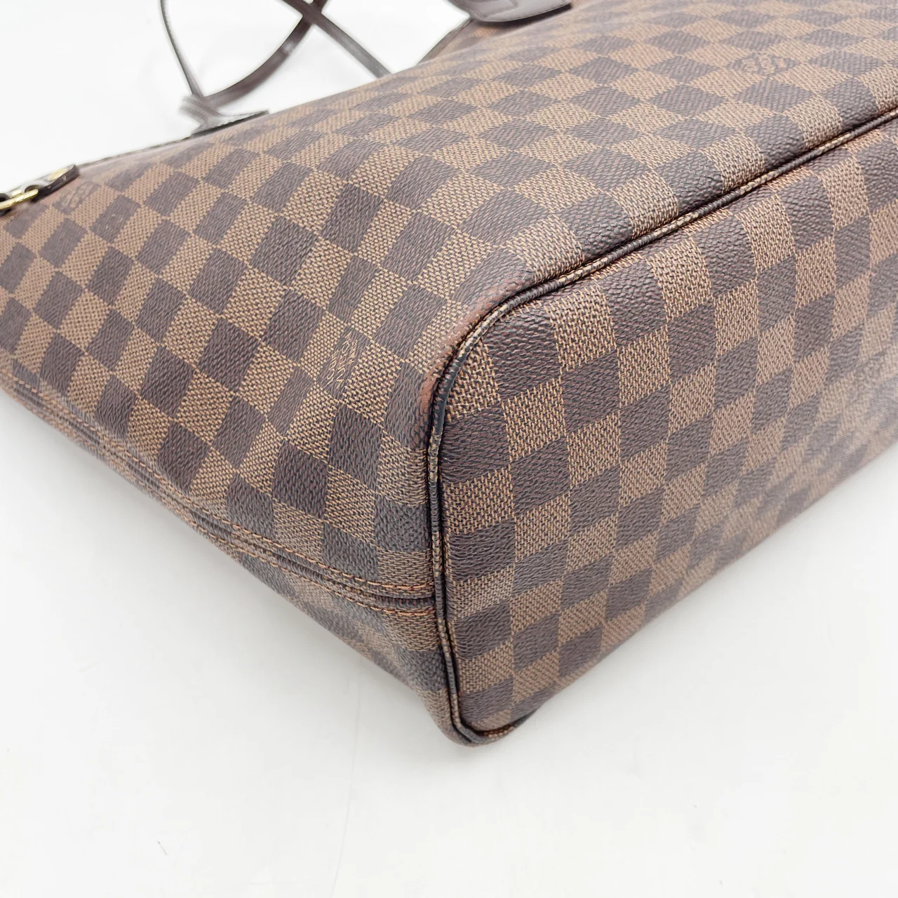 LV DAMIER NEVERFULL MM view 4