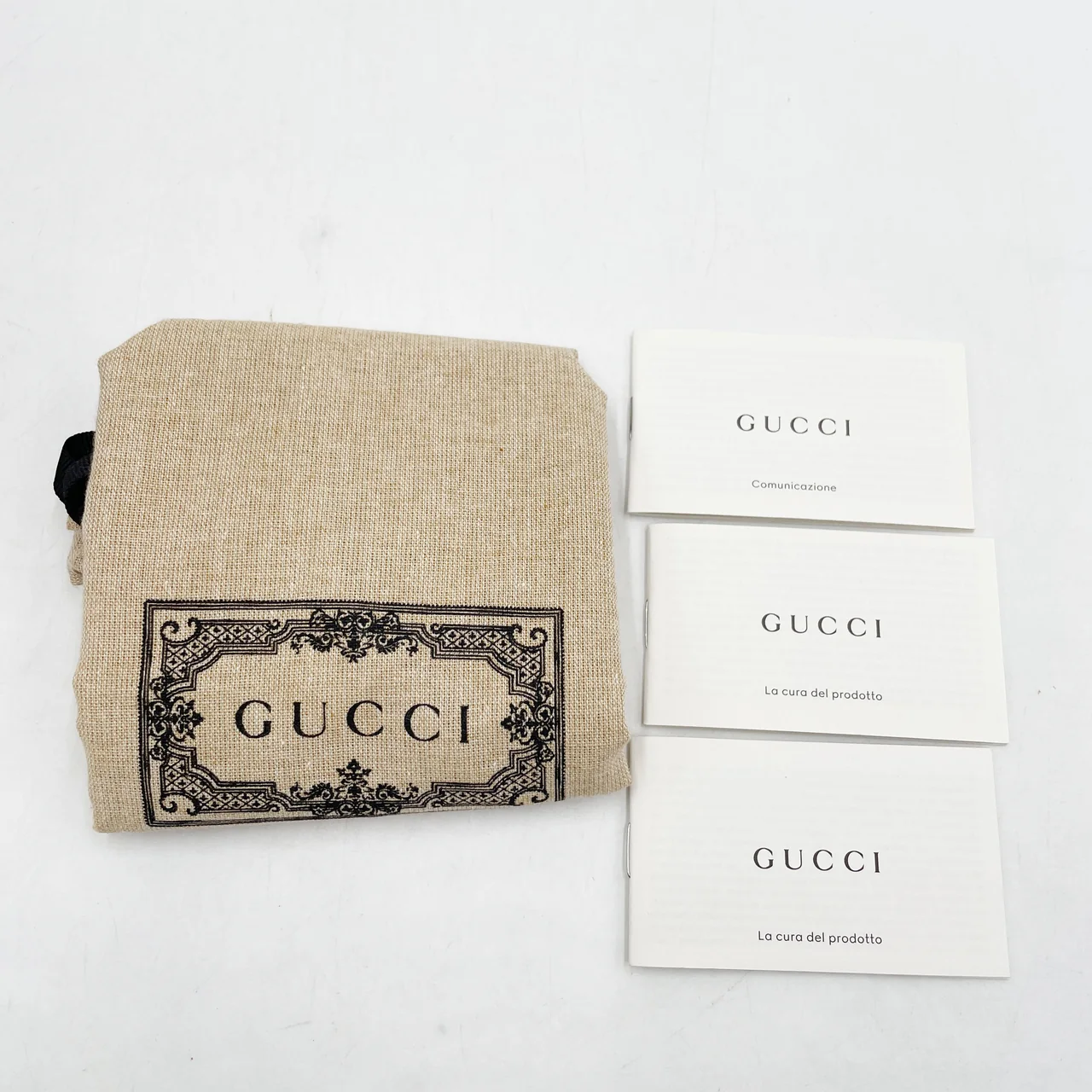 GUCCI GG SUPREME SHOULDER BAG (BEIGE) view 10