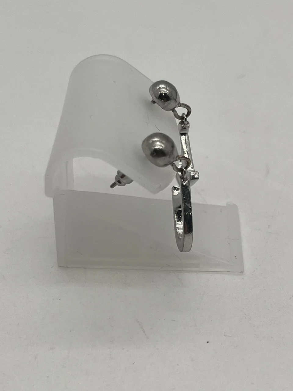 DIOR EARRINGS view 3