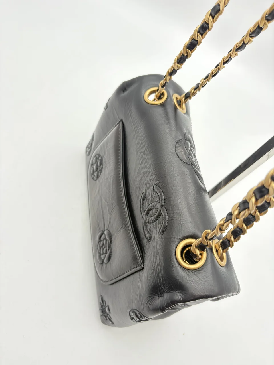 CHANEL CALF SKIN CAMELLIA SHOULDER BAG (39 SERIAL CODE) view 8