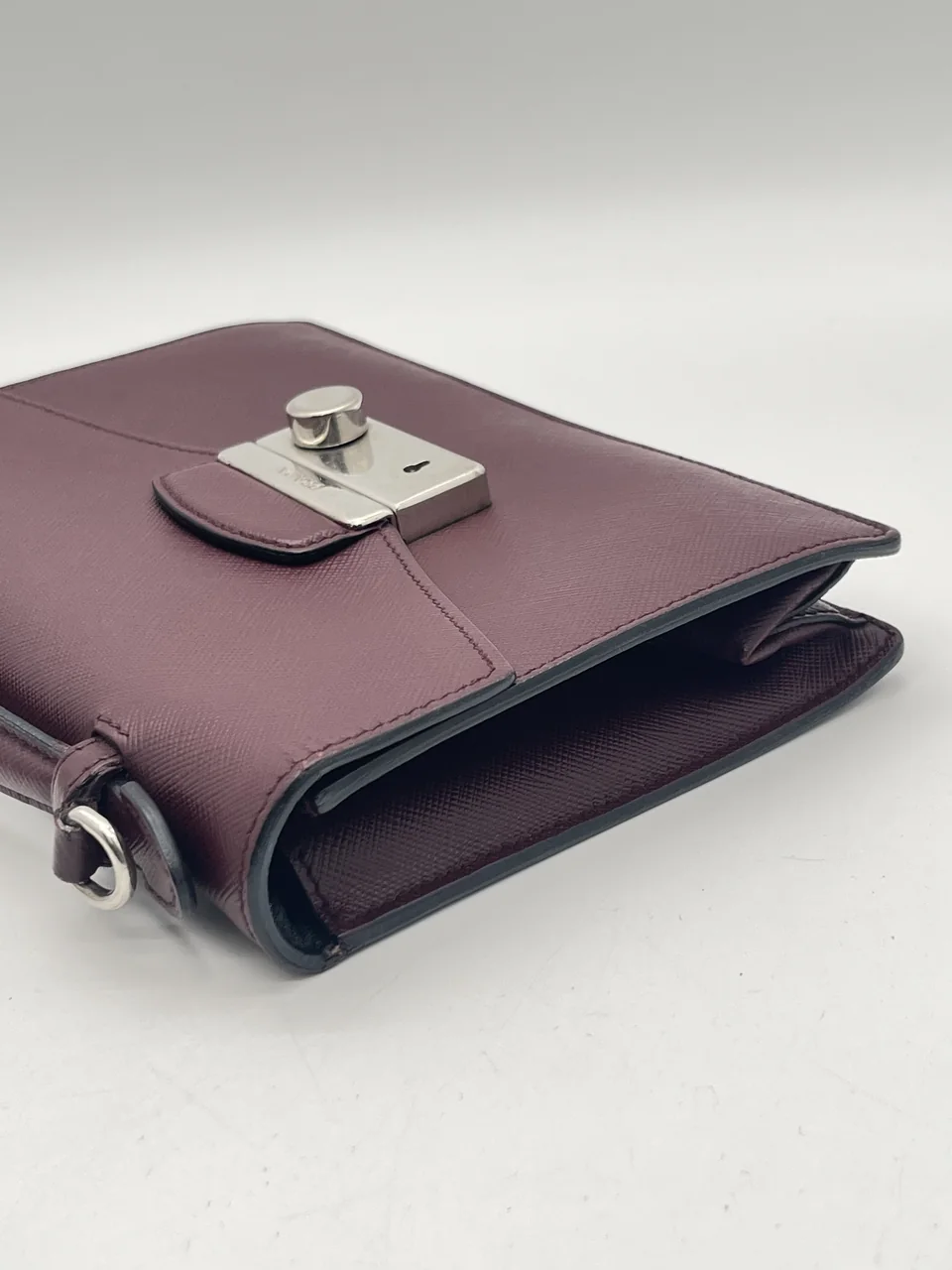 PRADA BORDEAUX (CATEGORY TO BE CONFIRMED) view 4