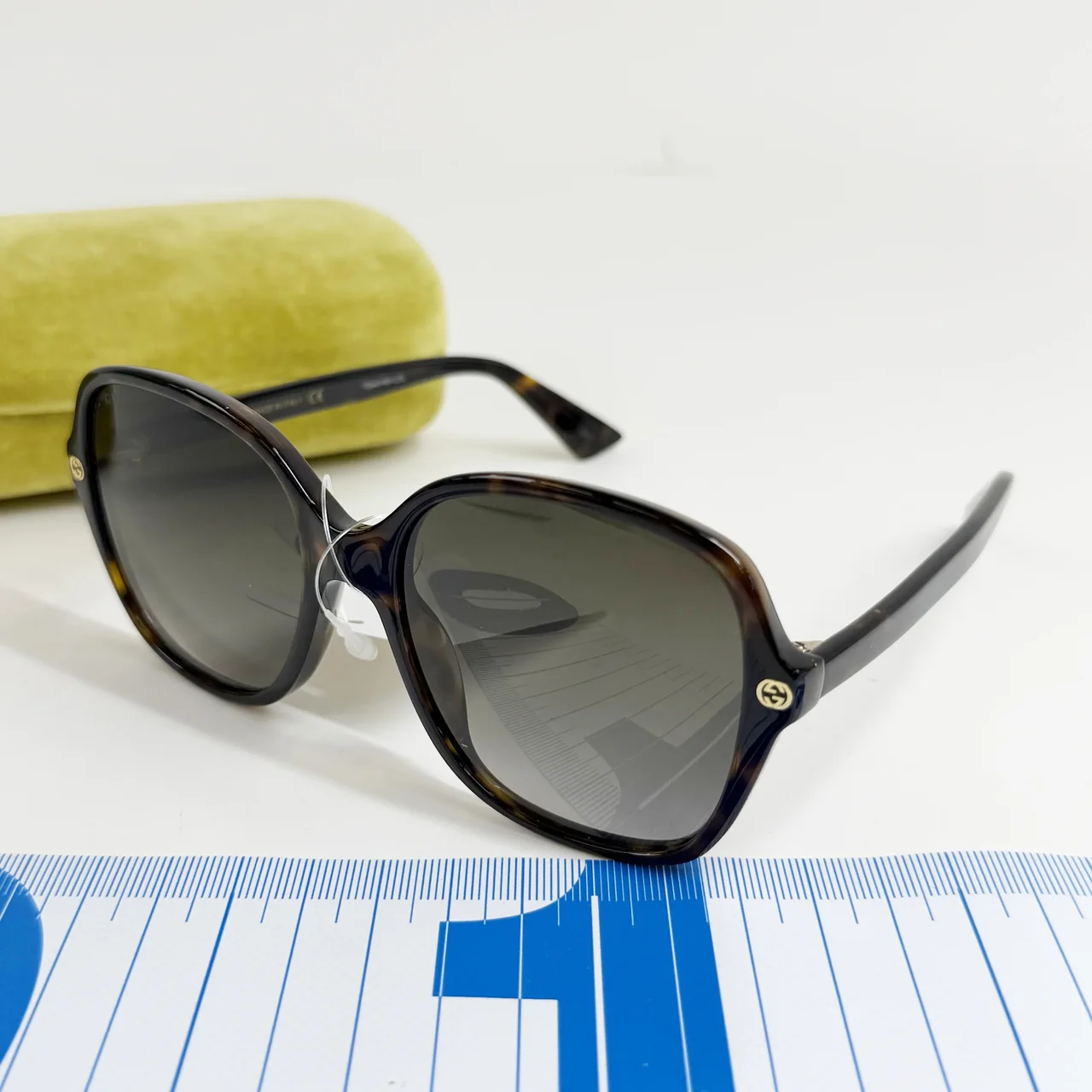 GUCCI SUNGLASSES hover