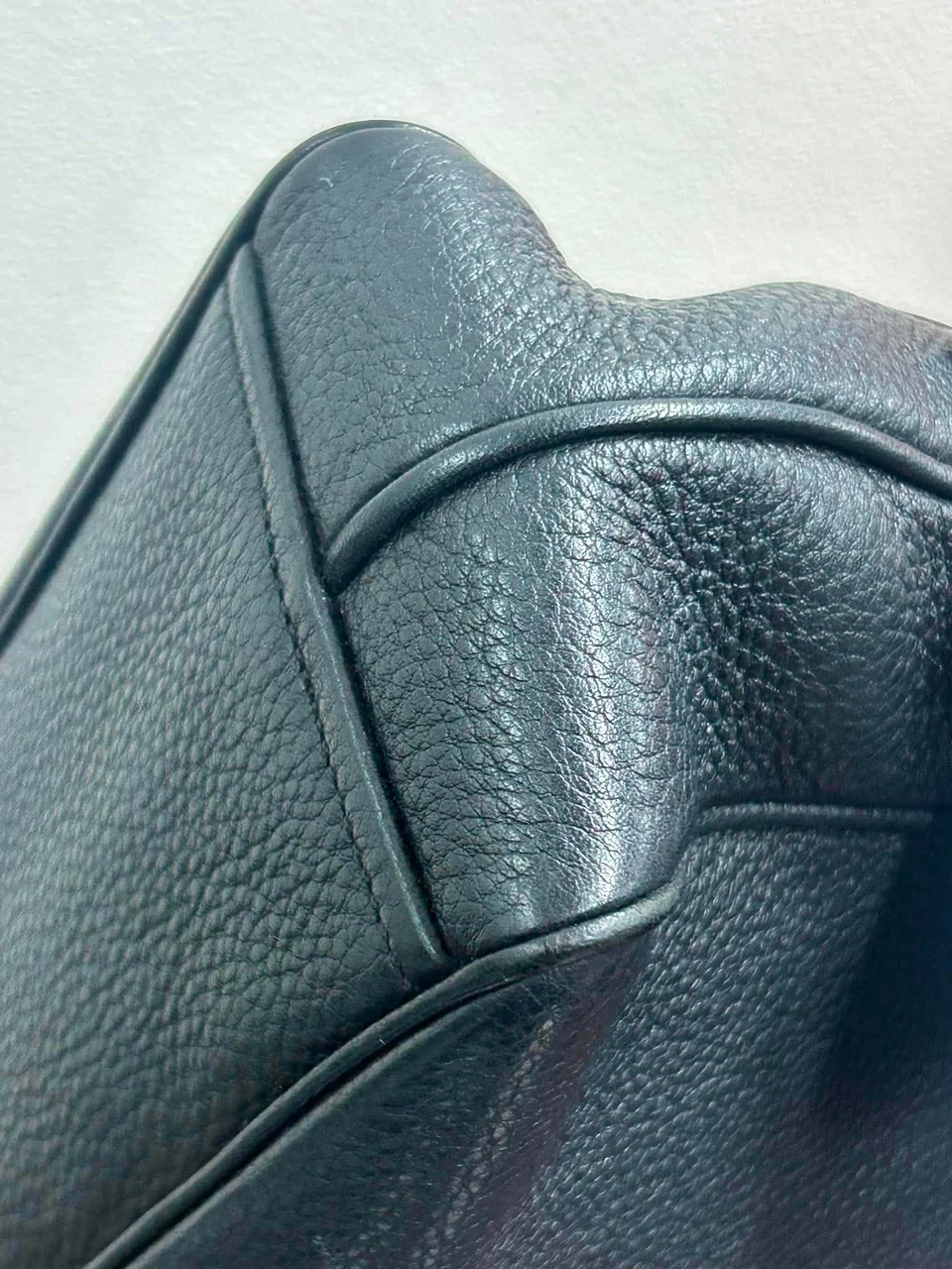 PRADA SHOULDER BAG (BLACK) view 6