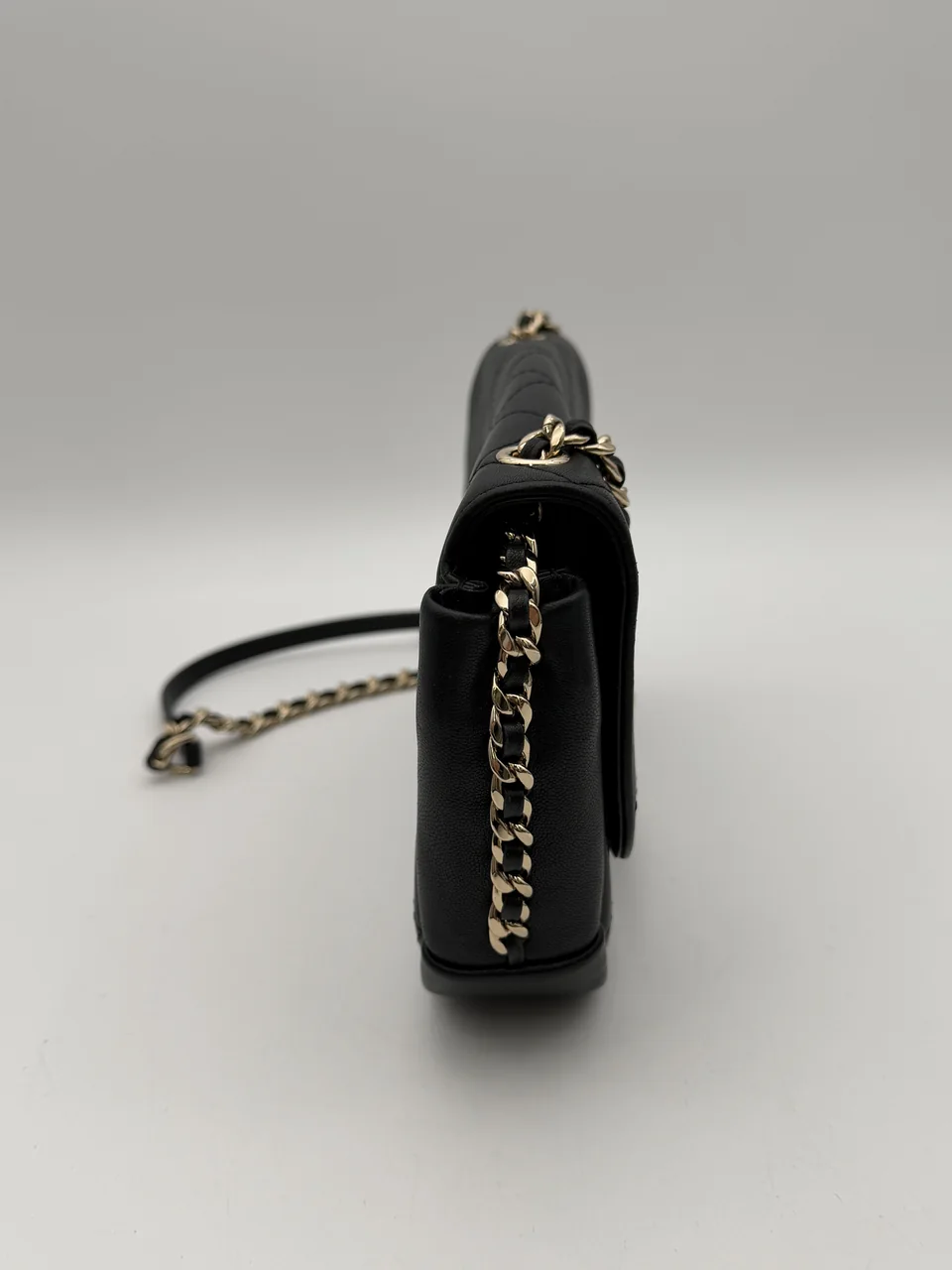 CHANEL CALF SKIN CHAIN SHOULDER BAG (26 SERIAL CODE) view 5