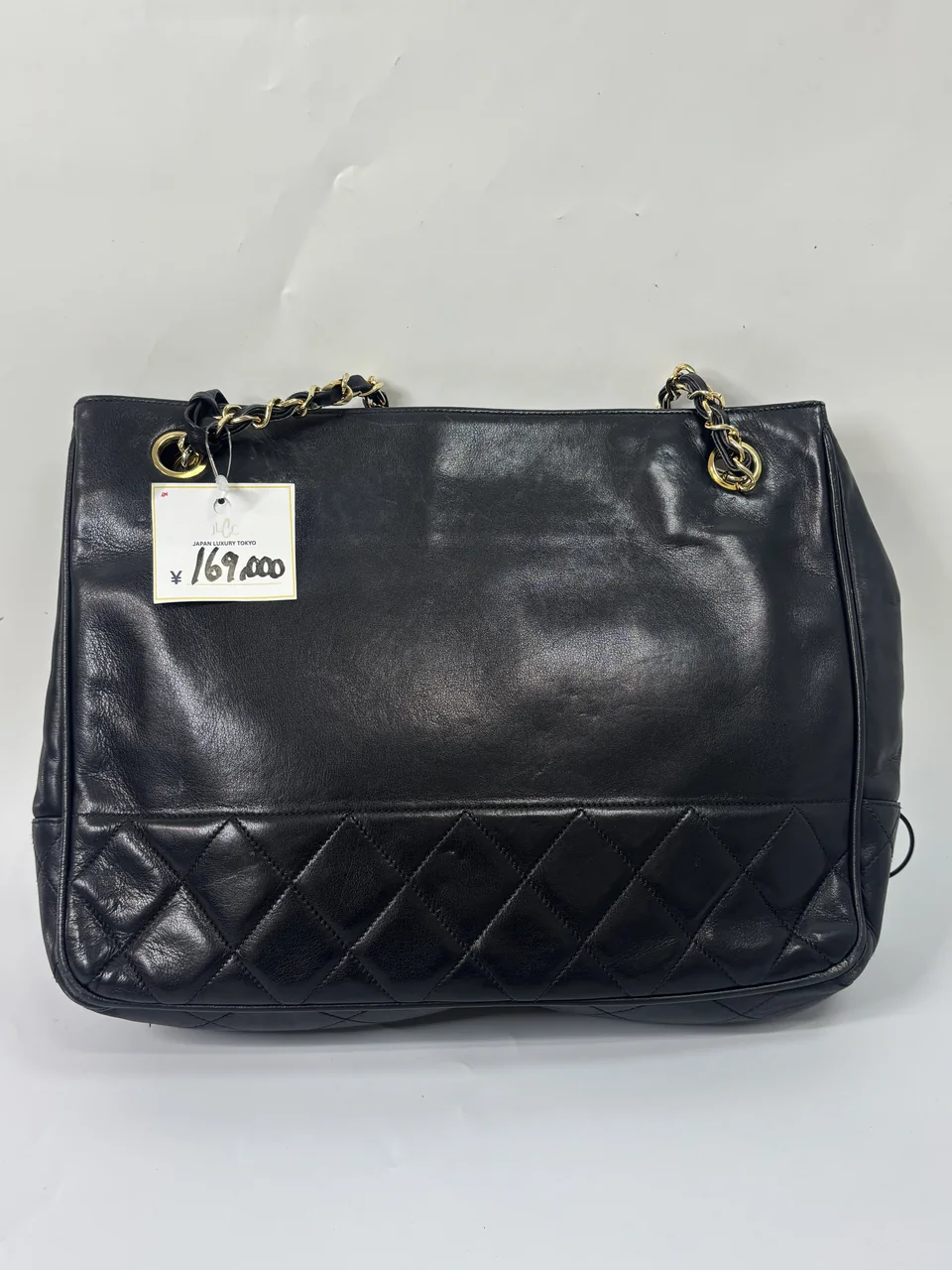 CHANEL LAMB SKIN CHAIN BAG view 4