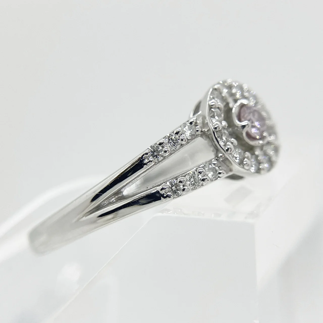 PT900 DIAMOND RING 0.15/0.07CT 5.5G hover