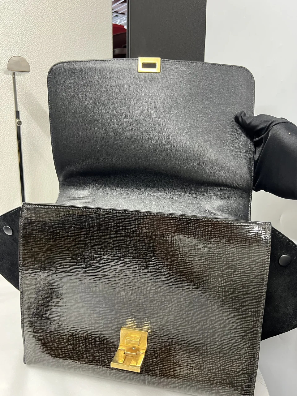 CELINE TRAPEZE SHOULDER BAG view 10