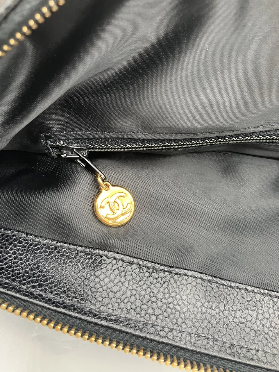 CHANEL CAVIAR TOTE BAG view 17