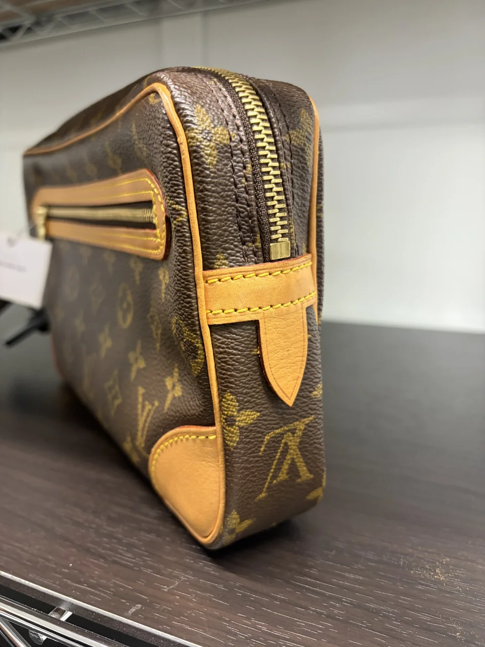 LV SECOND BAG view 2