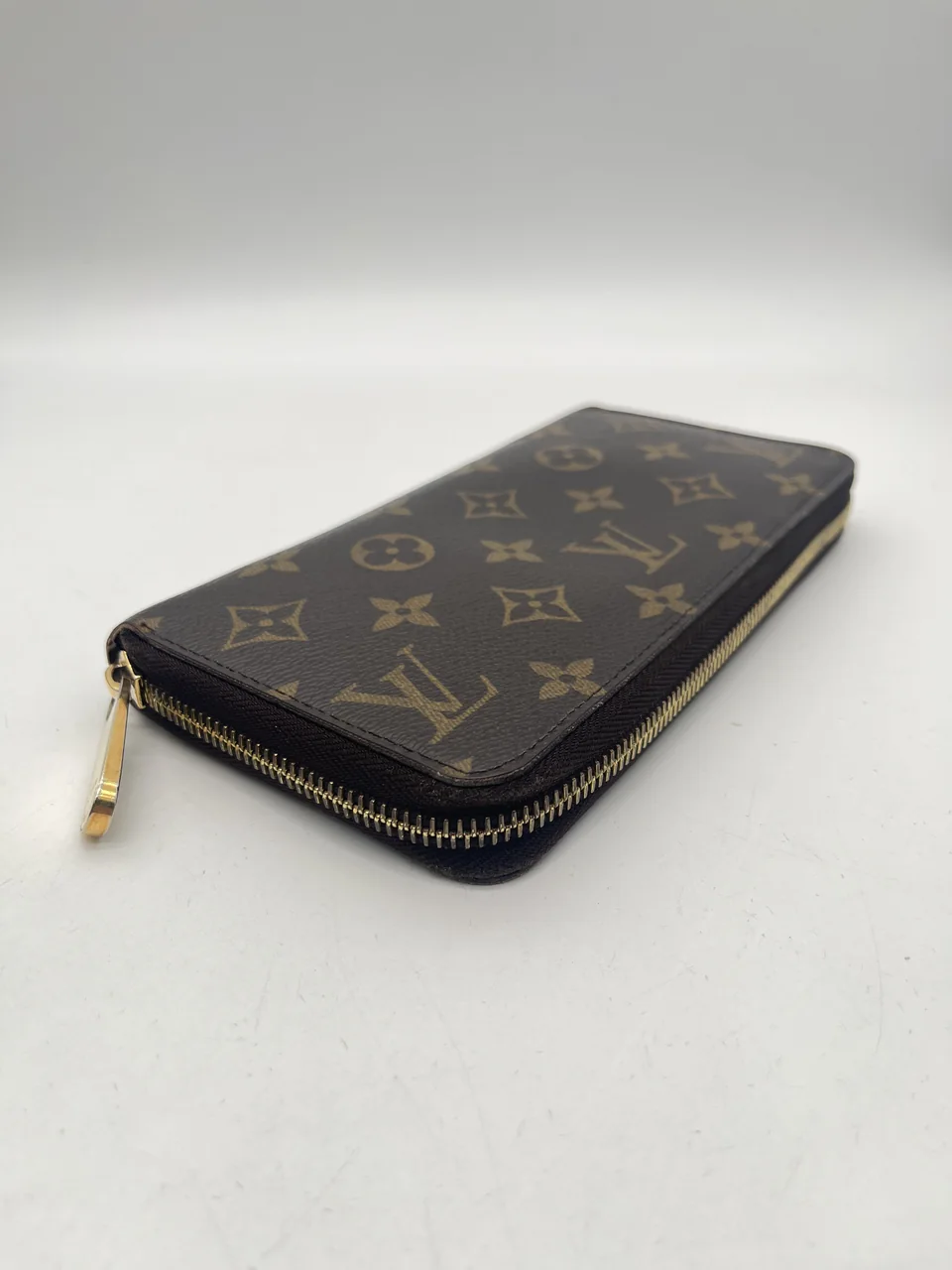 LV MONOGRAM ZIPPY WALLET view 11