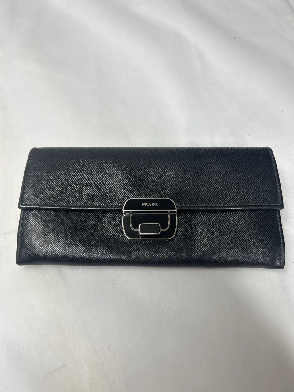 TG-81 422-9 PRADA SAFFIANO BIFOLD WALLET