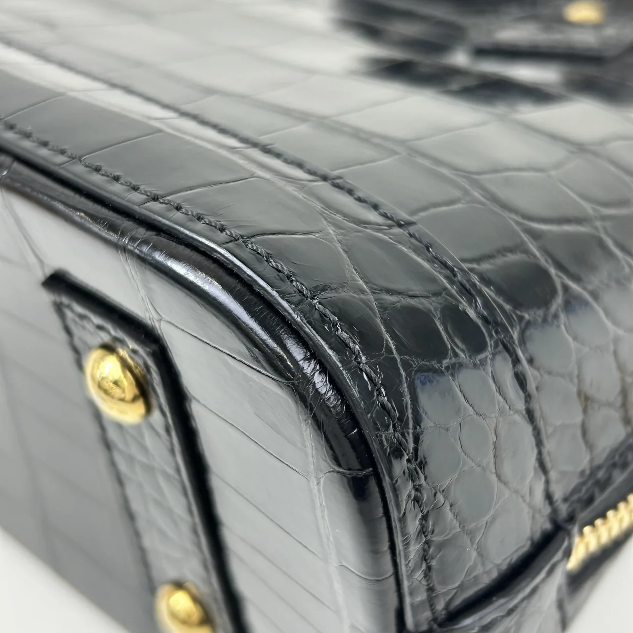 LV EXOTIC ALMA BB view 6