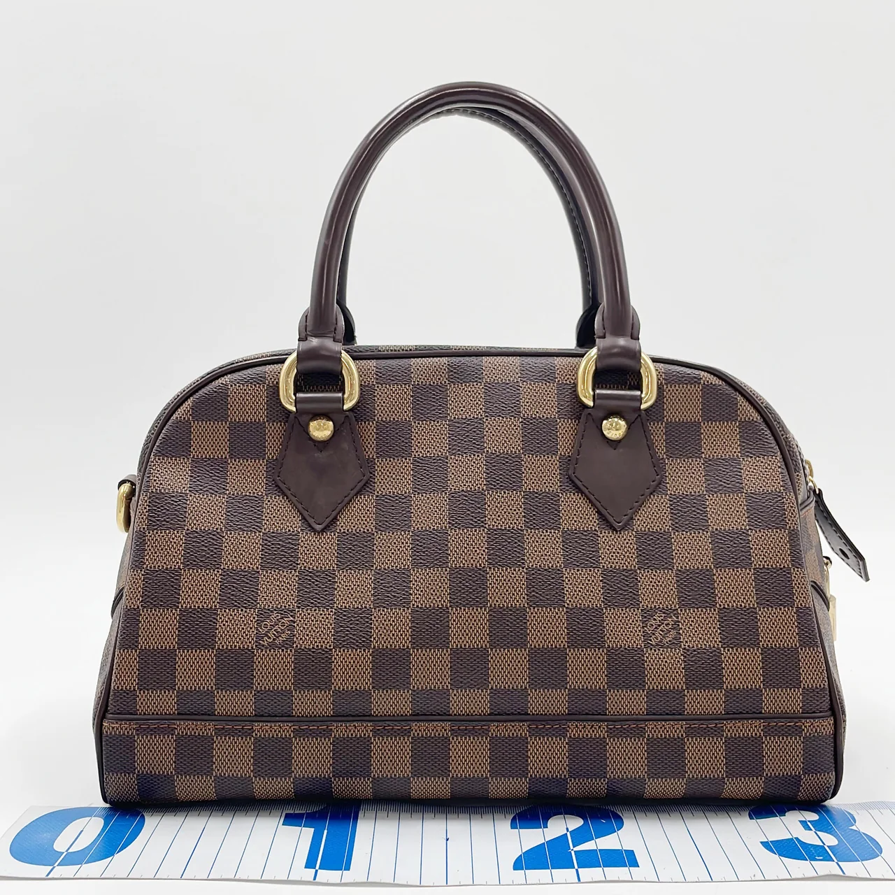 LV DAMIER DUOMO view 2