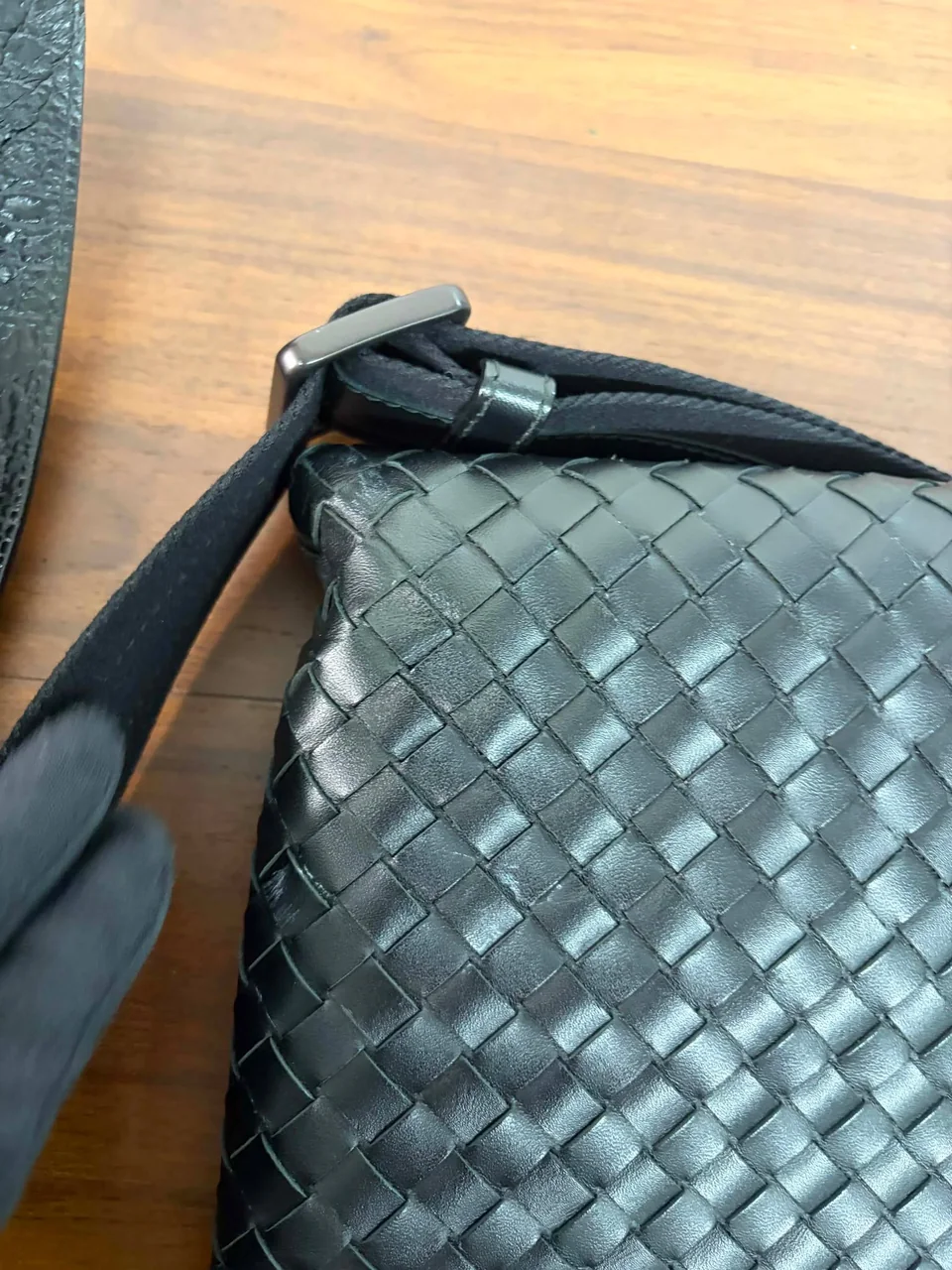 BOTTEGA VENETA INTRECCIATO SHOULDER BAG view 9