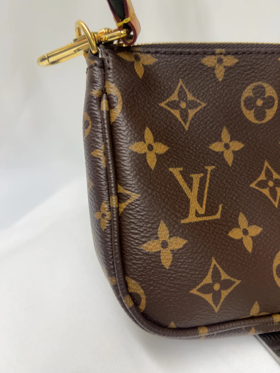 LV MONOGRAM M44813 view 4