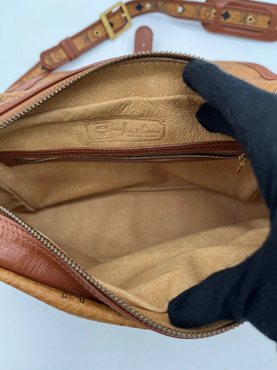 MCM SHOULDER BAG view 10