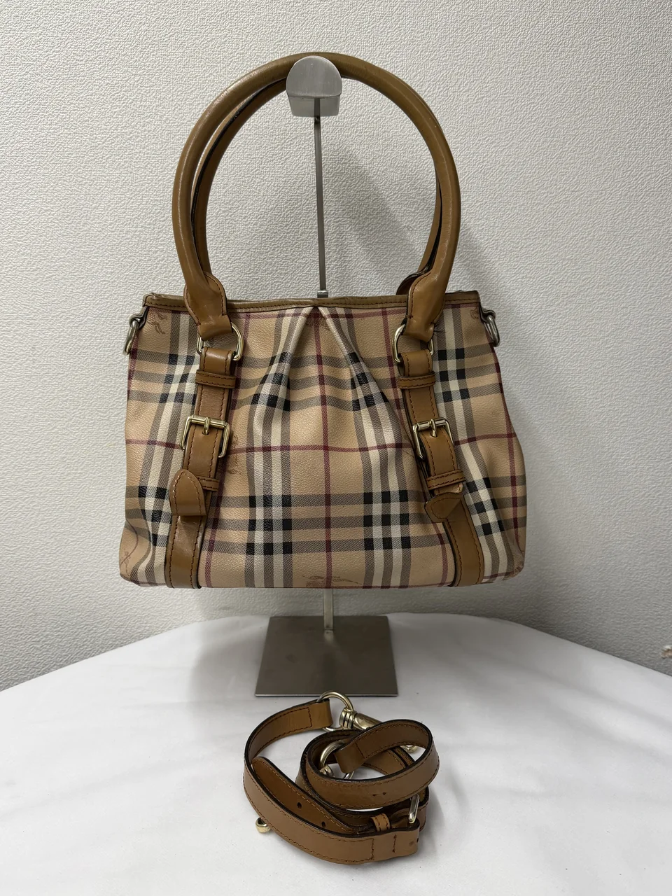 BURBERRY HANDBAG