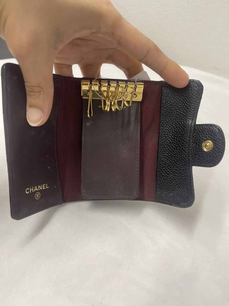 CHANEL CAVIAR TIMELESS CLASSIC KEY CASE view 4