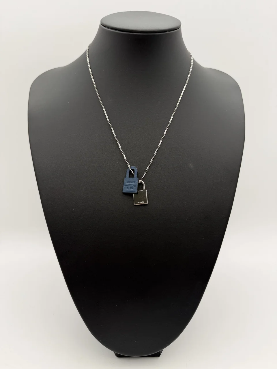 HERMES O'KELLY PM NECKLACE (D STAMP) hover