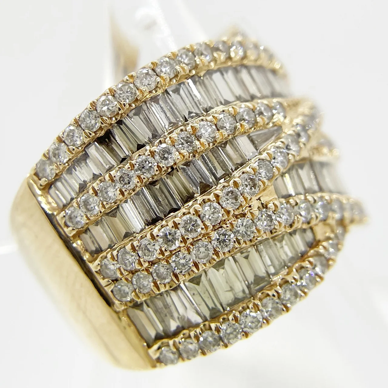 K18 DIAMOND RING FD3.00CTS 8.9G hover