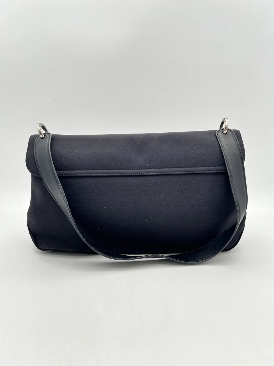 SALVATORE FERRAGAMO FLAP SHOULDER BAG (BLACK) view 7