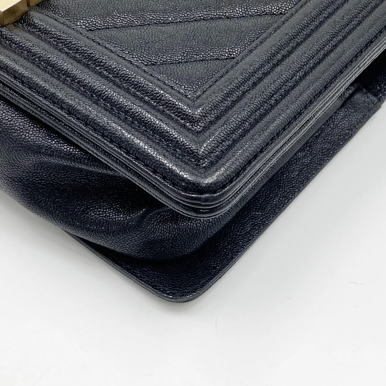 CHANEL CAVIAR SINGLE FLAP LE BOY (26 SERIAL CODE) view 12